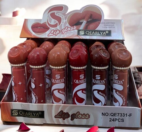 Qearlya Matte Lip Gloss Water Proof
